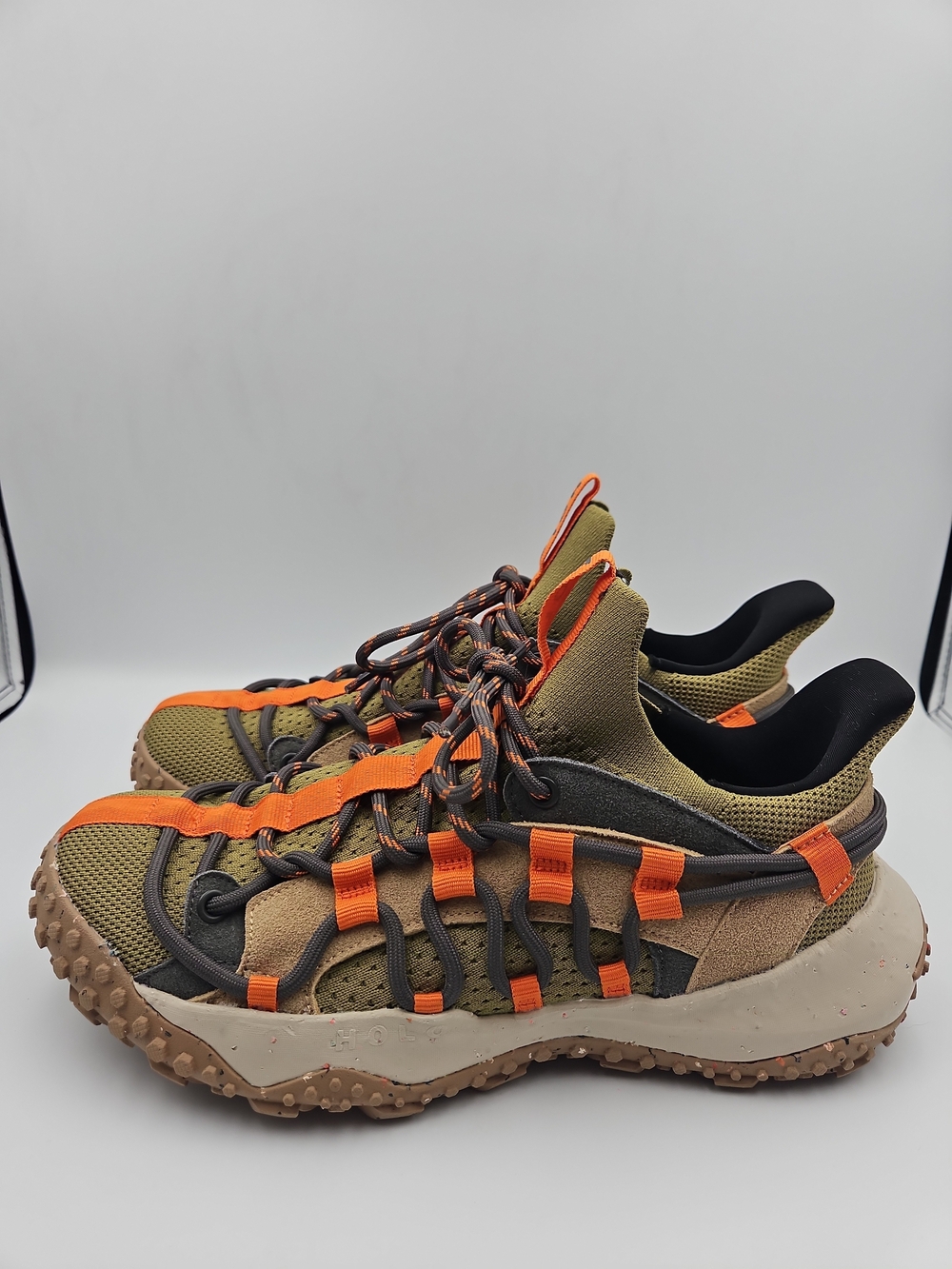 Men's Outdoor Trail Sneakers in Olive Green and Orange